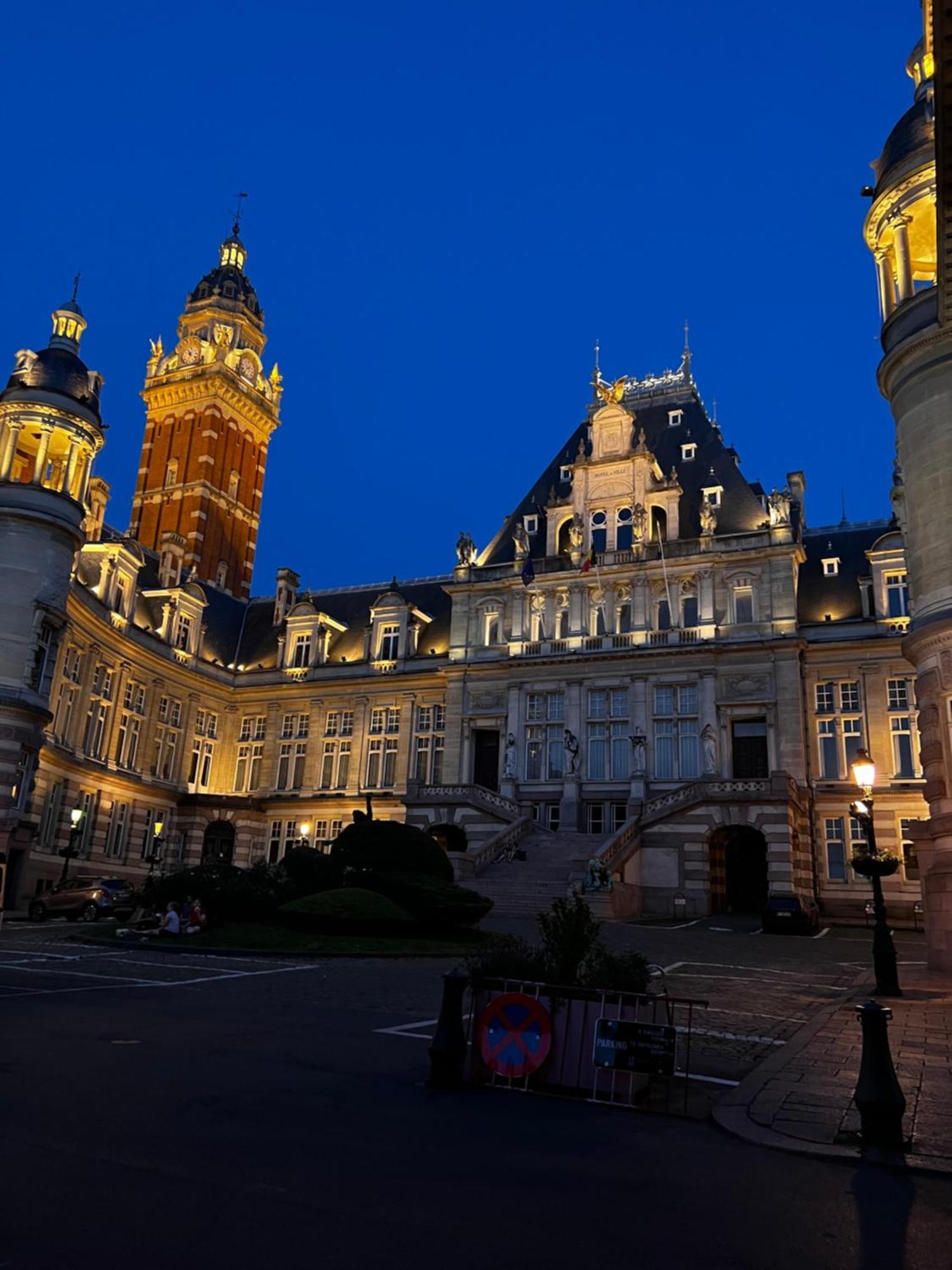 Appartement Lumineux Dans Un Quartier Anime Bruxelles Exterior foto